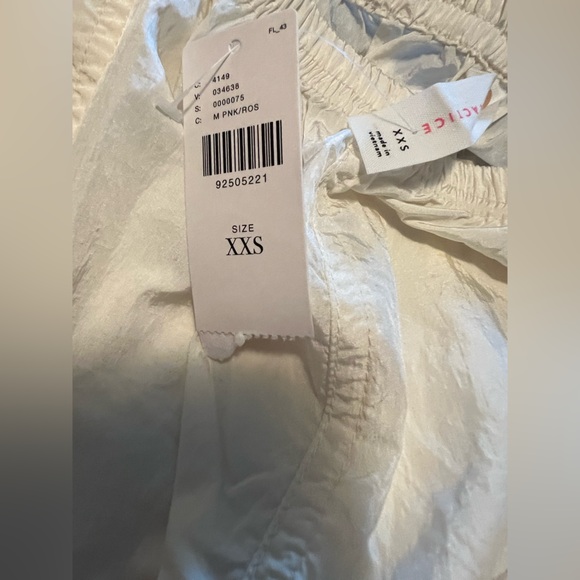 The Bowline Parachute Pants By Anthropologie Creme/Red stripe NWT - Picture 8 of 12